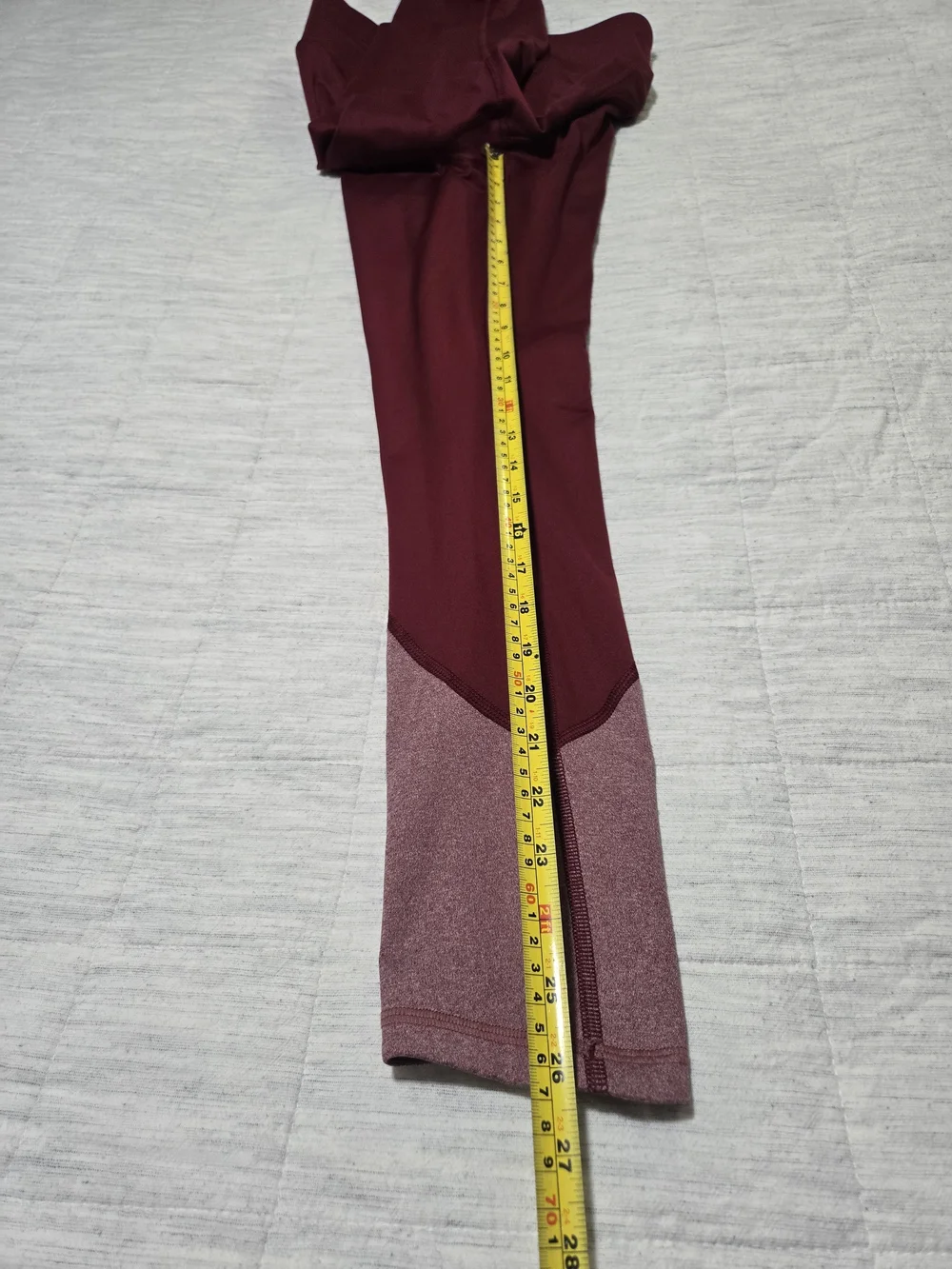 Under Armour Womens Burgundy and Heathered Maroon Leggings - Picture 8 of 9